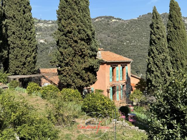 Maison 7 pièces 190 m²