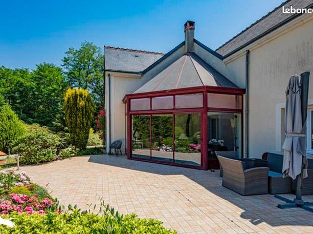 Maison 7 pièces 220 m²