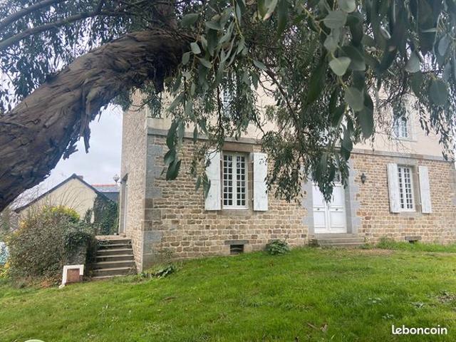 Maison 7 pièces 220 m²