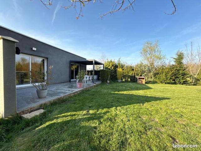 Maison 7 pièces 220 m²