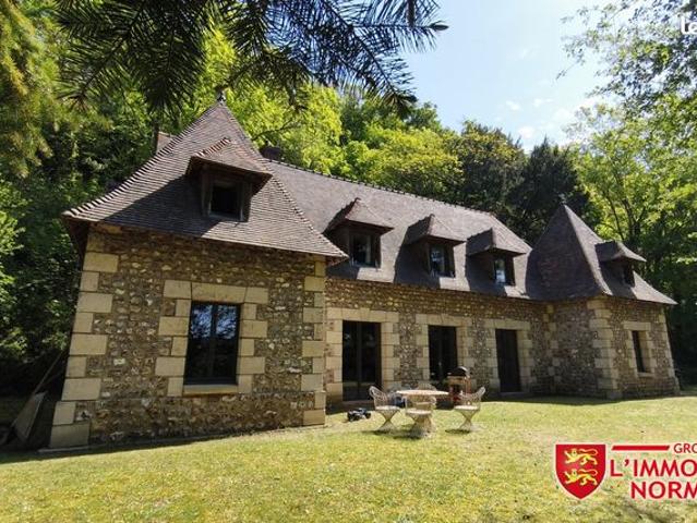Maison 7 pièces 220 m²