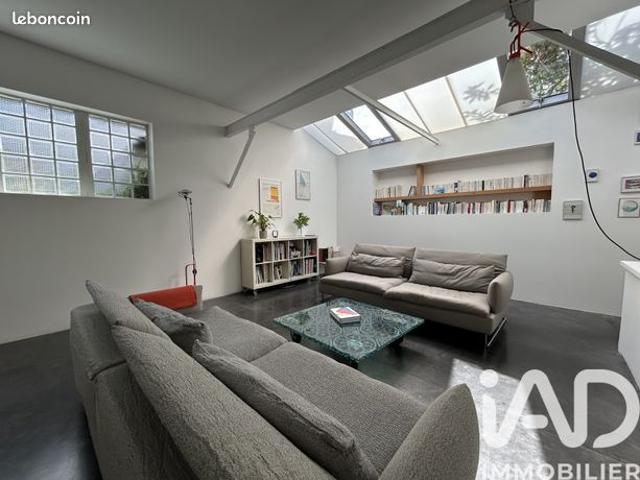 Maison 7 pièces 220 m²