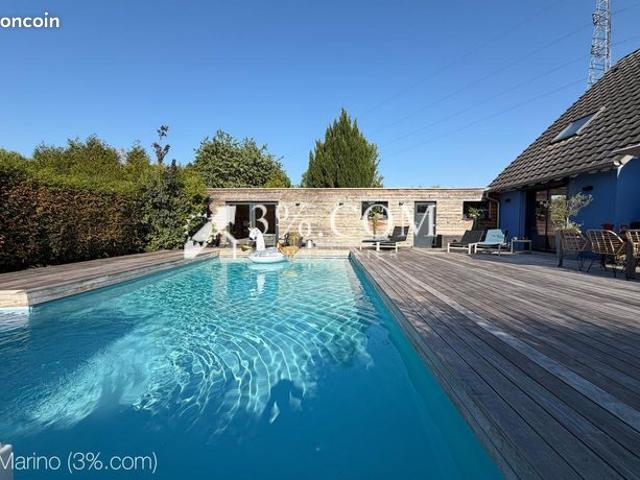 Villa 7 pièces 220 m²