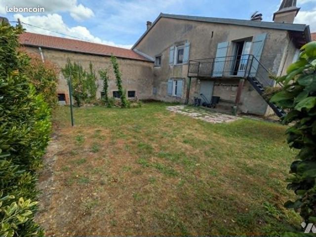 Maison 7 pièces 220 m²
