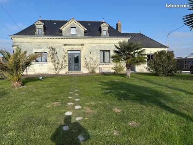 Maison 7 pièces 220 m²