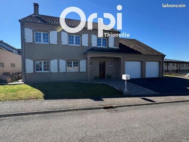 Maison 7 pièces 220 m²