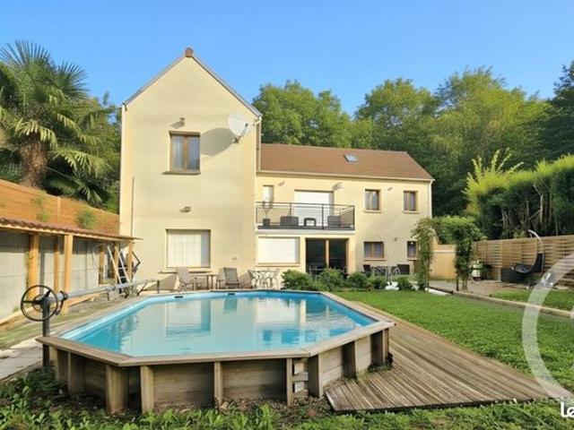 Maison 7 pièces 220 m²