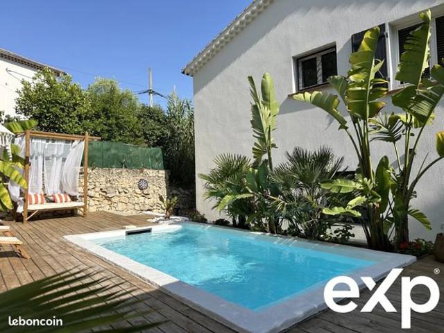 Maison 7 pièces 220 m²