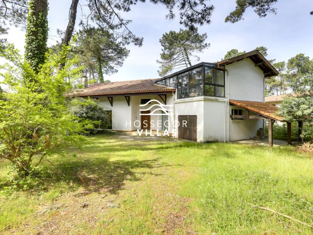 Maison 7 pièces 220 m²