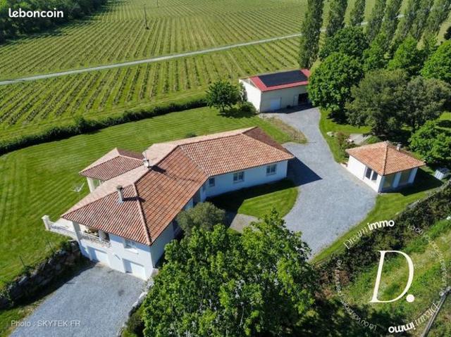 Maison 7 pièces 220 m²
