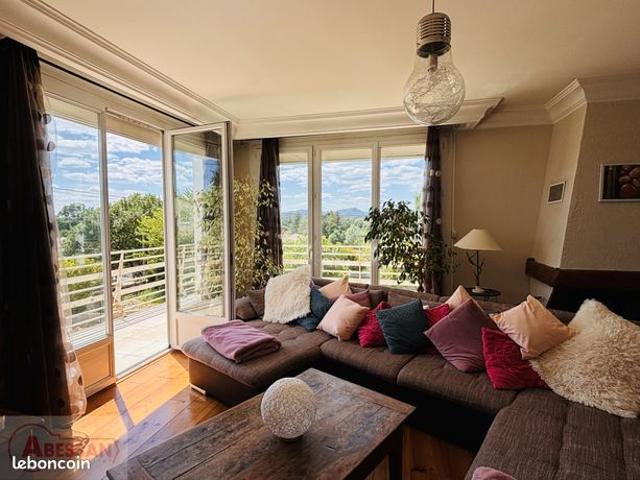 Maison 7 pièces 220 m²