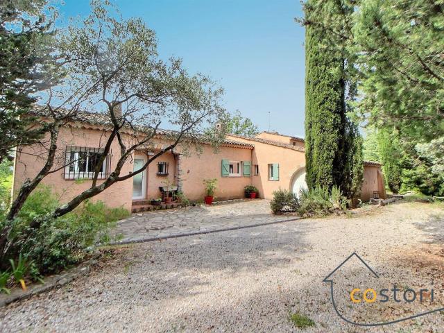 Maison 7 pièces 220 m²