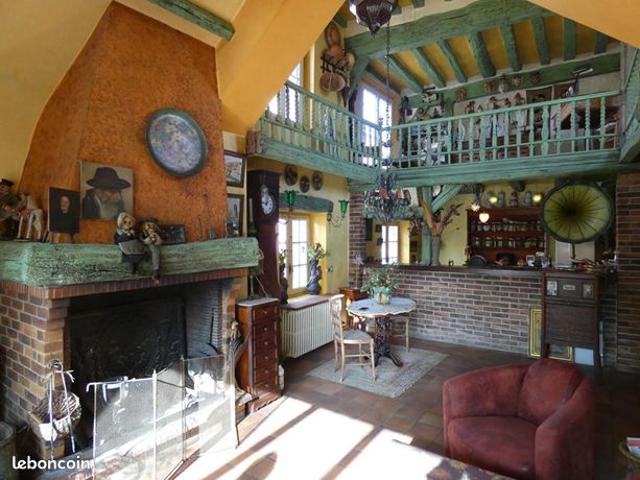 Maison 7 pièces 220 m²