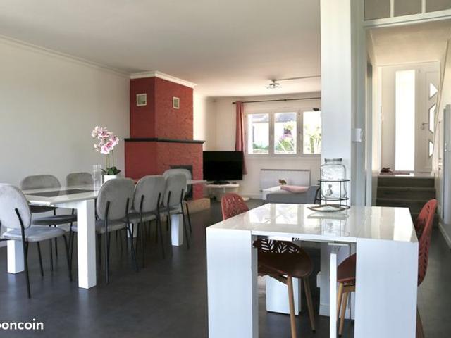 Maison 7 pièces 220 m²