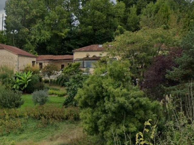 Maison 7 pièces 220 m²