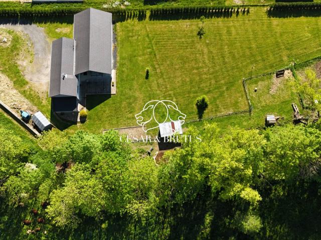 Maison 7 pièces 220 m²