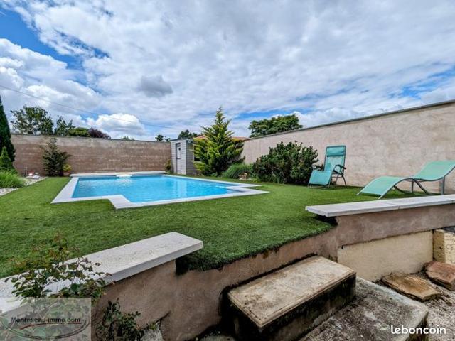 Maison 7 pièces 220 m²