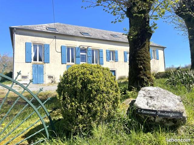 Maison 7 pièces 220 m²
