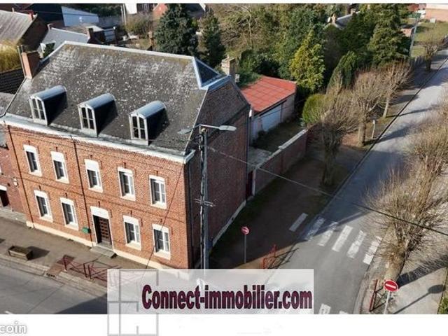 Maison 7 pièces 220 m²