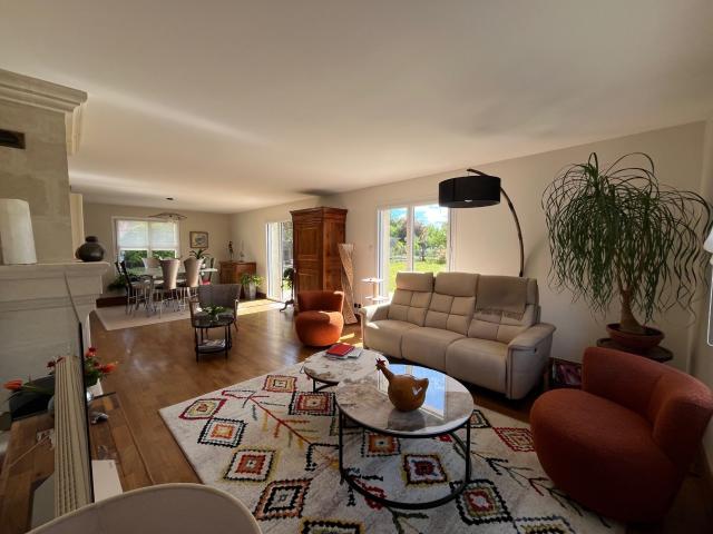 Maison 7 pièces 220 m²
