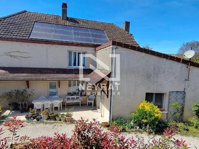 Maison 7 pièces 220 m²