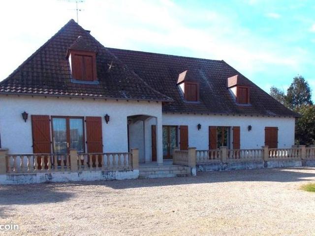 Maison 7 pièces 220 m²