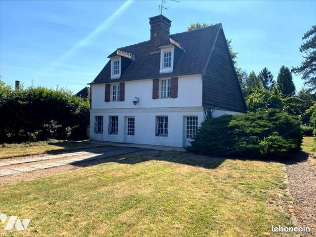 Maison 7 pièces 220 m²