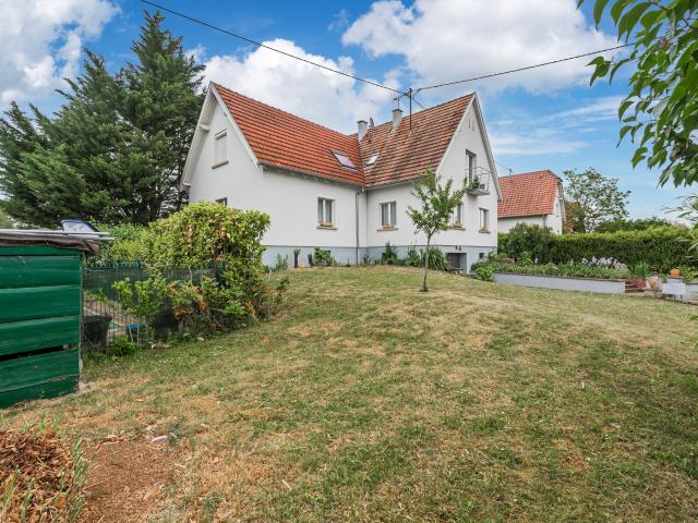 Maison 7 pièces 220 m²