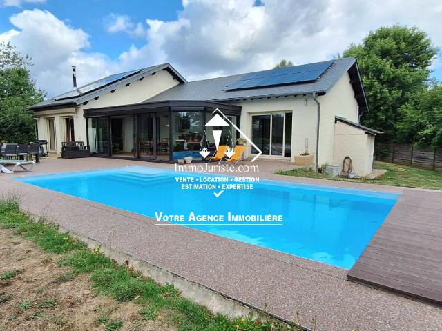 Maison 7 pièces 221 m²