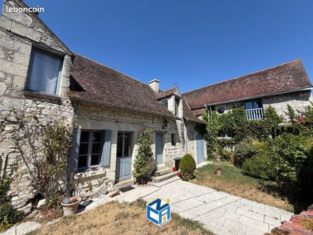 Maison 7 pièces 221 m²