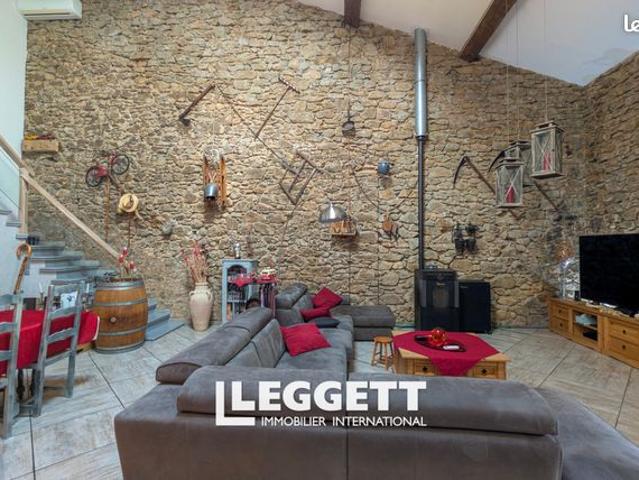 Maison 7 pièces 222 m²