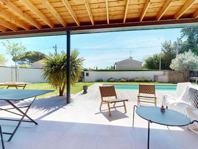 Maison 7 pièces 222 m²