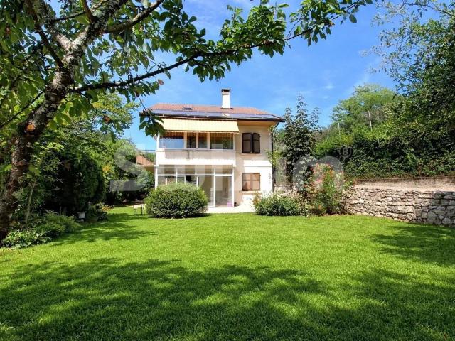 Maison 7 pièces 222 m²