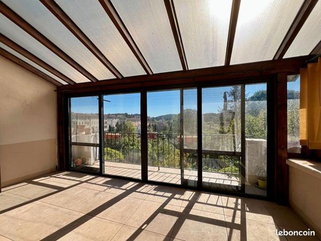 Maison 7 pièces 222 m²