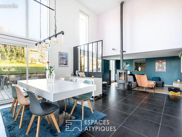 Maison 7 pièces 222 m²