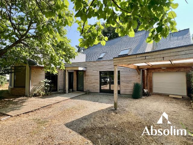Maison 7 pièces 223 m²