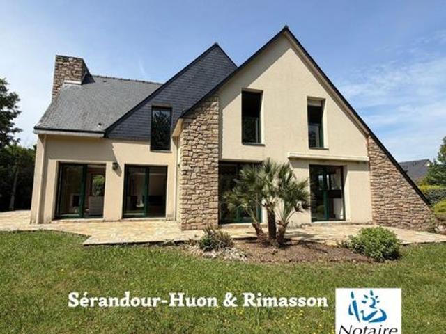 Maison 7 pièces 223 m²