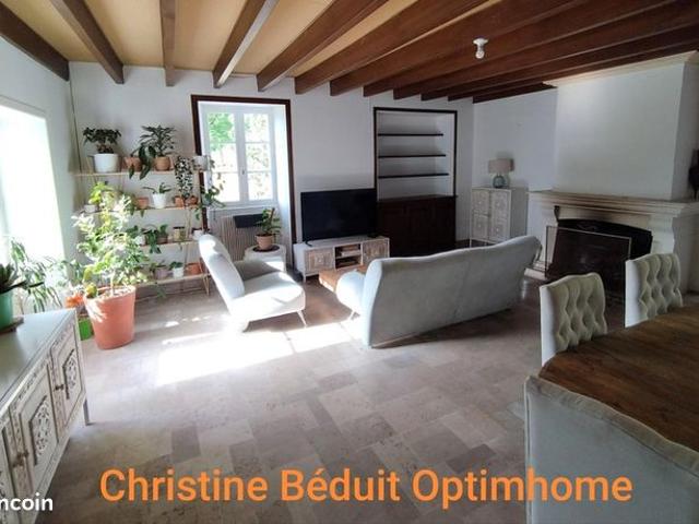 Maison 7 pièces 223 m²