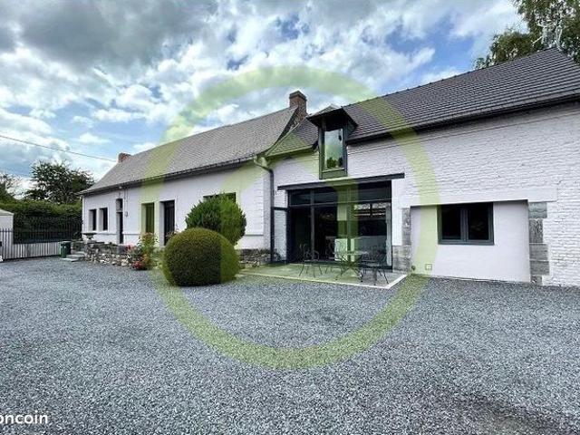 Maison 7 pièces 223 m²