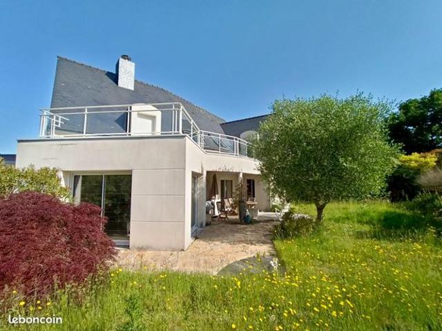 Maison 7 pièces 223 m²