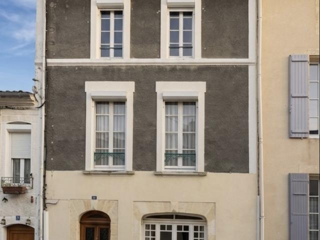 Maison 7 pièces 223 m²