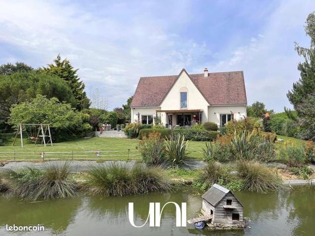 Maison 7 pièces 223 m²