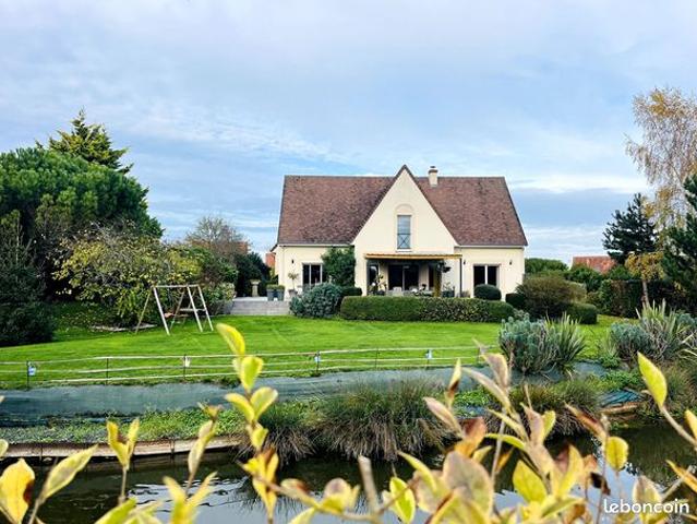 Maison 7 pièces 223 m²