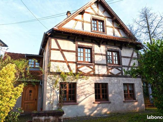 Maison 7 pièces 223 m²