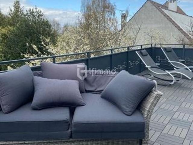 Maison 7 pièces 223 m²