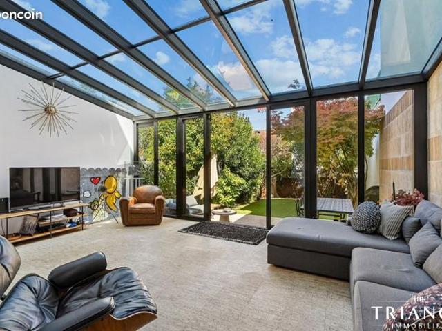 Maison 7 pièces 223 m²