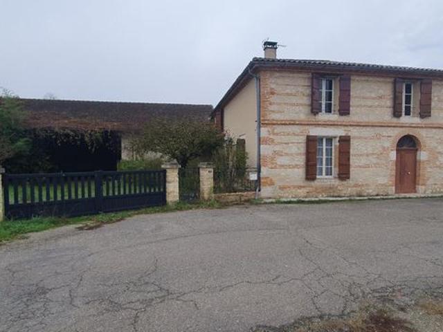 Maison 7 pièces 234 m²
