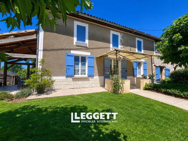 Maison 7 pièces 234 m²