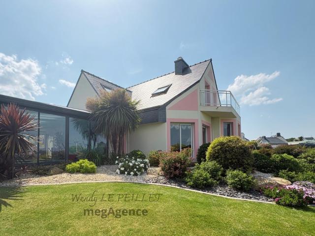 Maison 7 pièces 234 m²