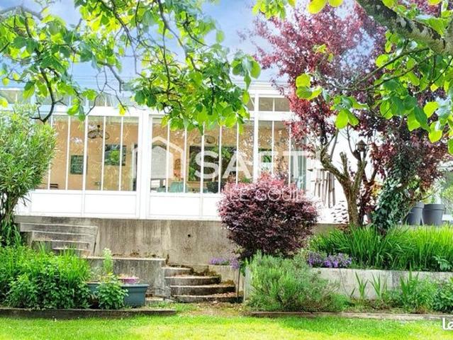 Maison 7 pièces 234 m²